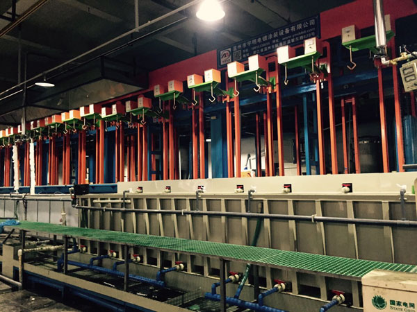 垂直升降電鍍自動生產線產品詳細展示